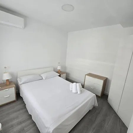 Apartment 2 Con Terraza